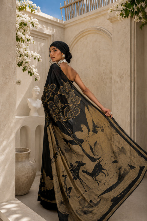 Midnight Botanica floral Printed Saree
