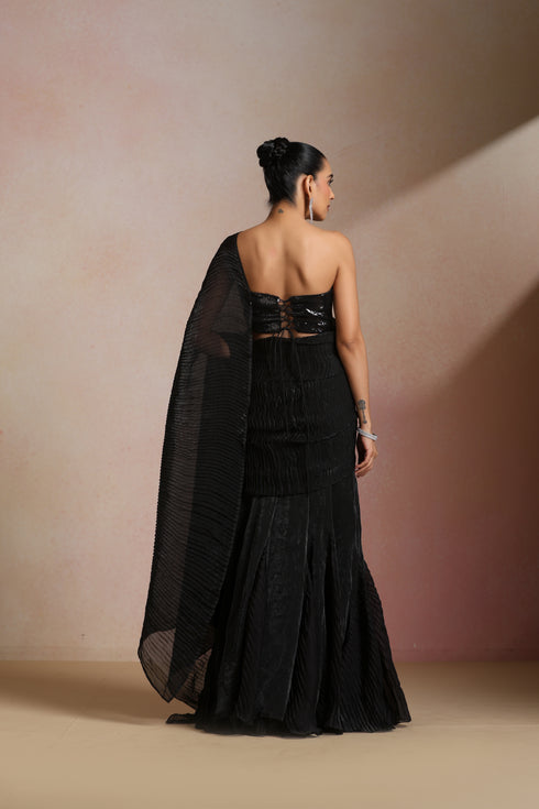 Black Crush Glamorous Designer Saree