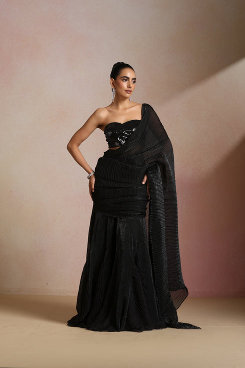 Black Crush Glamorous Designer Saree