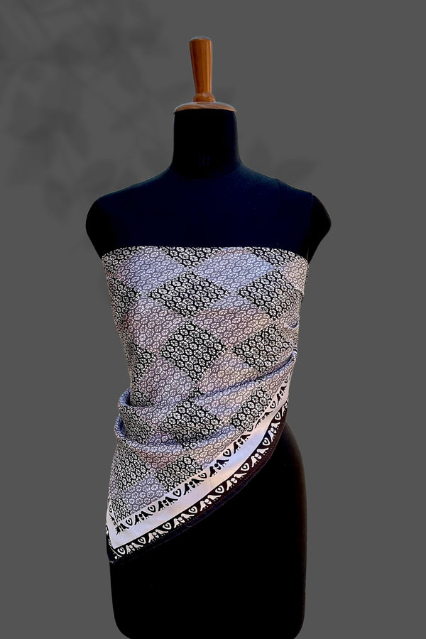 Klishaaart Black & white Printed Silk Women Fancy Scarf