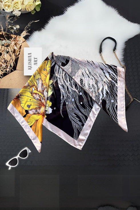 Klishaa Art Floral Printed Scarf