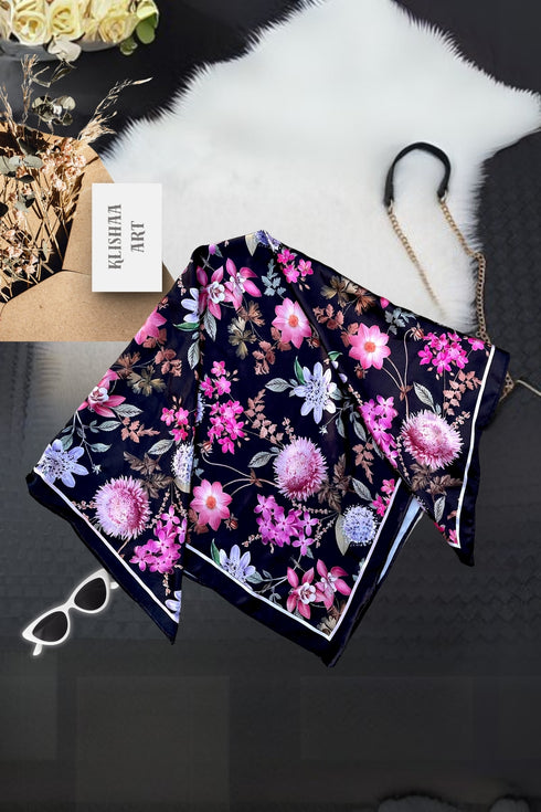 Klishaaart floral patterns and vibrant colors