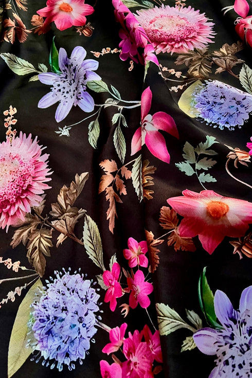 Klishaaart floral patterns and vibrant colors